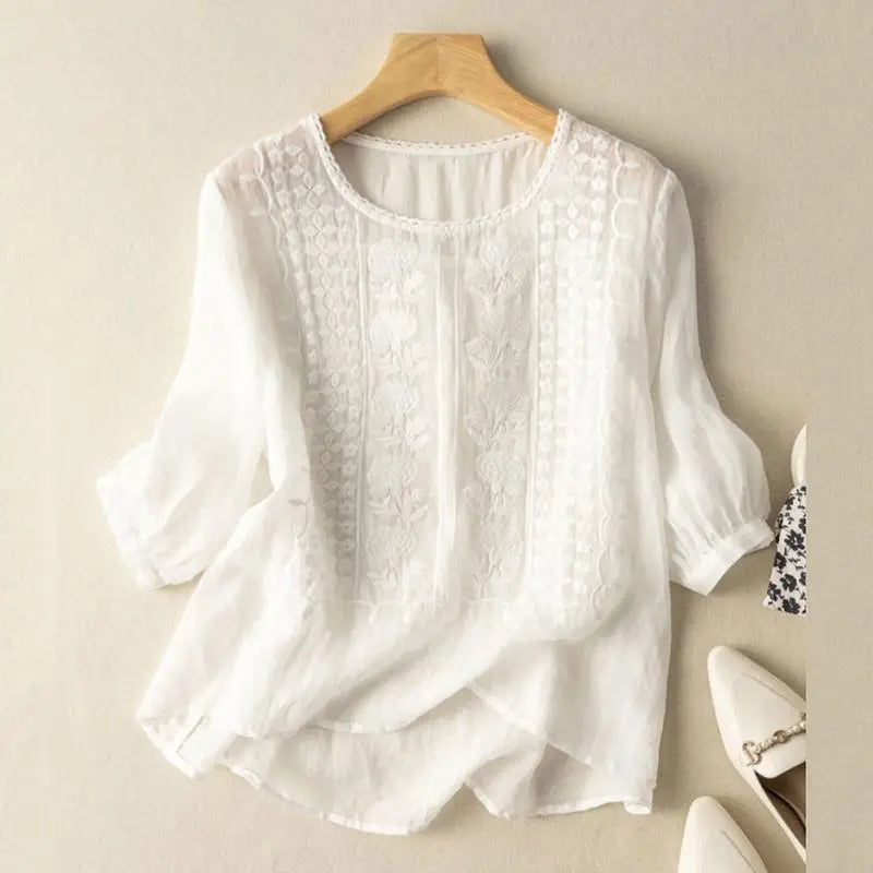 Arrianne™ | Embroidered Relaxed Blouse